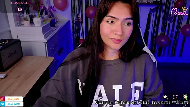 ImLui_lu: онлайн-секс-чат