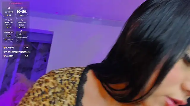 Sarahballiston_'s Live XXX Chat