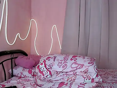 Miss_RebeccaLove ওয়েবক্যাম শো