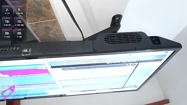 Nikki__uwu's Live XXX Chat