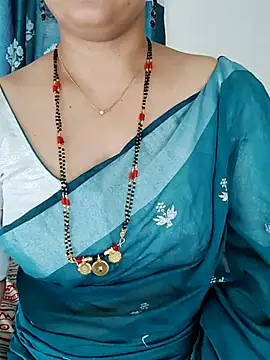 Hot_Sexy_Niharikaのウェブカメラショー