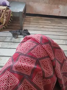 Tamillaxmi12 Show in webcam