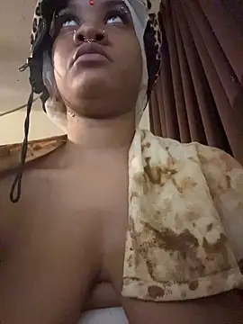 nickytheehawtie's Live XXX Chat