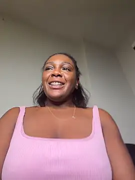 TilaTotti's Live XXX Chat