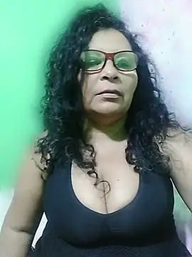 Amarantha25 现场XXX聊天