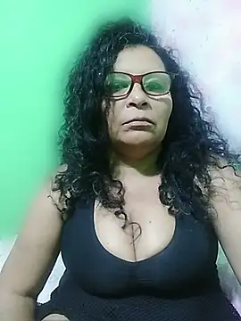 Amarantha25's Live XXX Chat