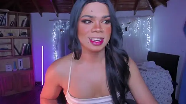 CuteRomi Live XXX-chat