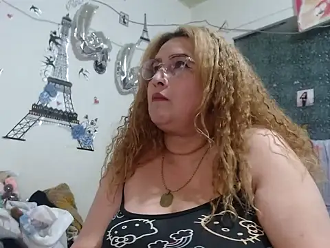 Perla1981--のライブXXXチャット