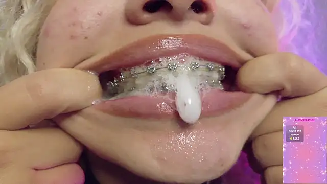 Haelycute 라이브 XXX 채팅