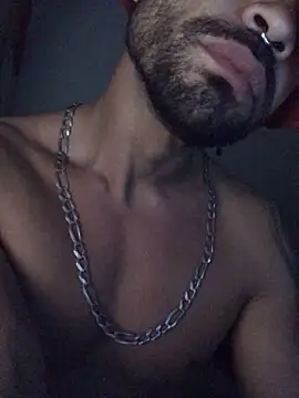 Chat +18 de Rataofitness ao vivo