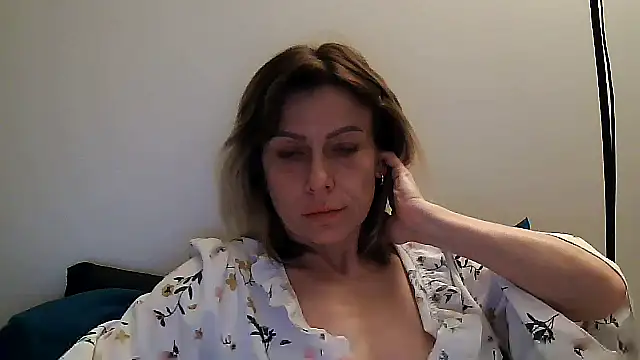 anechka1 – Kamerová šou