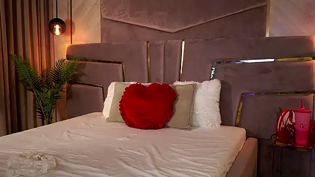 แชท XXX สดของ AmeelliaRose