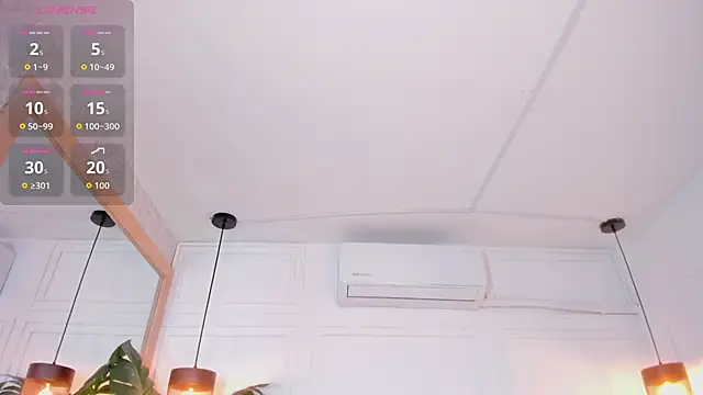 Nicole_Whittee: онлайн-секс-чат