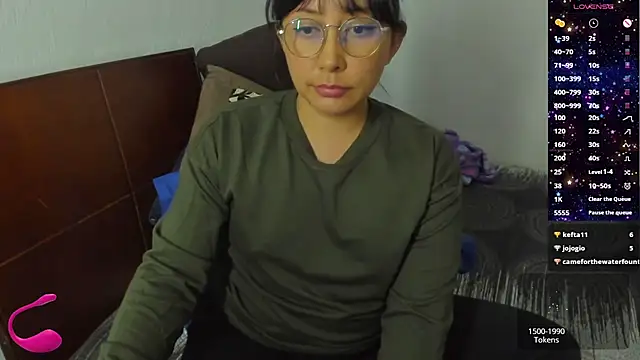 ella_harryのライブXXXチャット