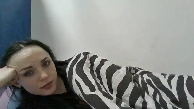 Trinsy_LoveのライブXXXチャット