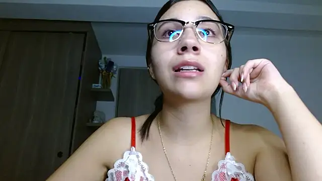 XXX chat uživo modela mia__lopez_
