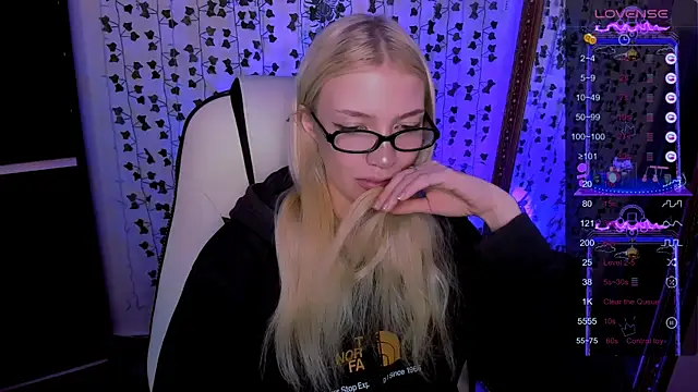 AnyaTaylor_ – Live XXX-chat