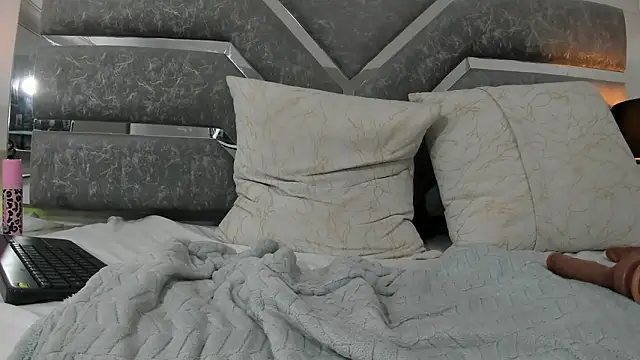 Slut_Milf_ Obrolan Langsung XXX