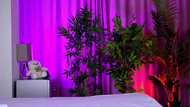 LalaRoze: онлайн-секс-чат