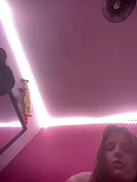 ukemoslut লাইভ XXX চ্যাট