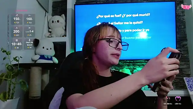 CelesteAyase Adlı Modelin Canlı XXX Sohbeti