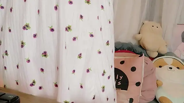 Florence_25789 现场XXX聊天