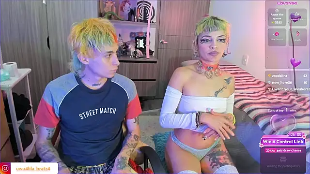 badeyes_crazygoat's Live XXX Chat