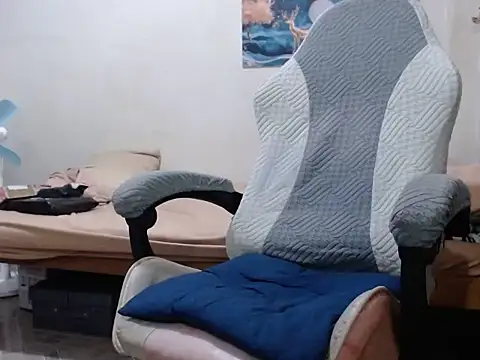 Mistress_Bigcockts' Live XXX Chat