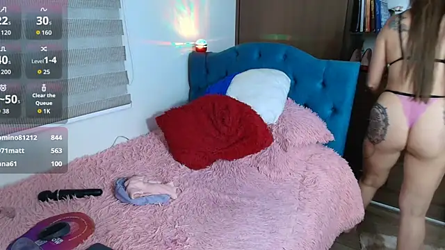 valeria_teiku Chat XXX in diretta