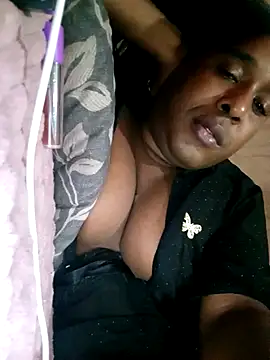 Hellentrans24 Live XXX-Chat