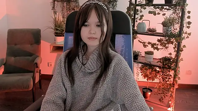 ElainebenessのライブXXXチャット