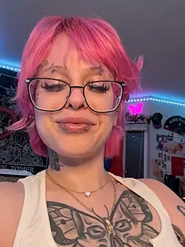 MissRomero Chat XXX in diretta