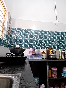 Hot-Tinaa 即時 XXX 聊天