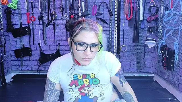 PANDORANEZZ 即時 XXX 聊天