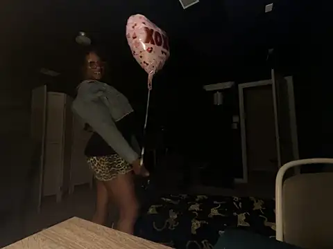 wynterheat: онлайн-секс-чат