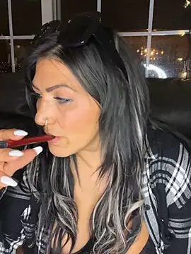 LittleMissEeve Chat XXX live