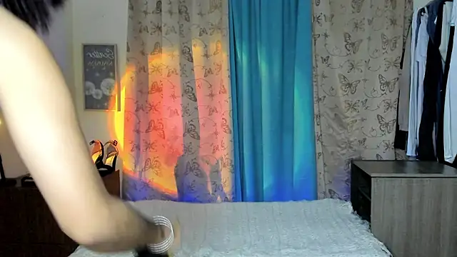 Angel_White25のウェブカメラショー