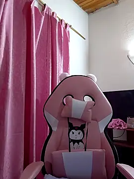 Chatroom XXX en direct de Iris_love18