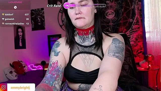 Emmybrightj_ Chat XXX in diretta