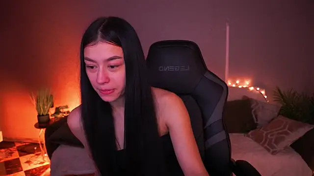 FataleNellie 라이브 XXX 채팅