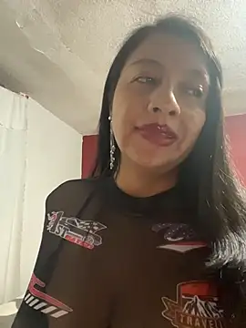 Bamby08: онлайн-секс-чат