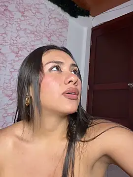 Soy_Daniela Chat XXX in diretta