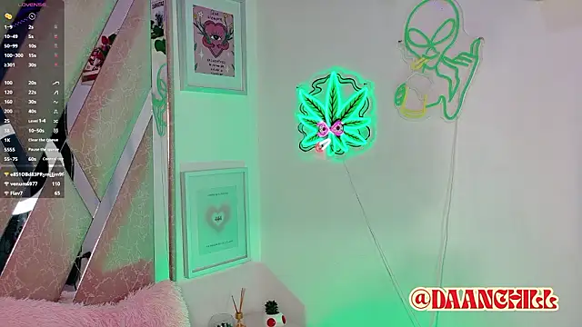 ScarlettRusso1 Live XXX-chat