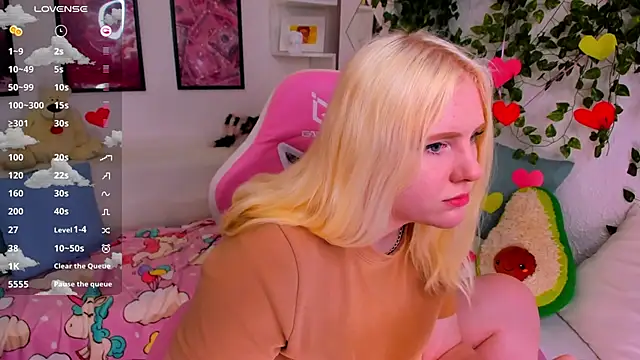 art_lovee 即時 XXX 聊天