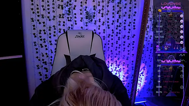 AnyaTaylor_ – Live XXX-chat