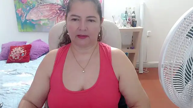 Chatroom XXX en direct de leonela_69