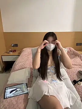 _xiaoxinxin_ 网络视讯表演