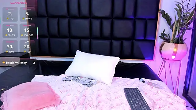 XXX chat uživo modela Emma_collins01