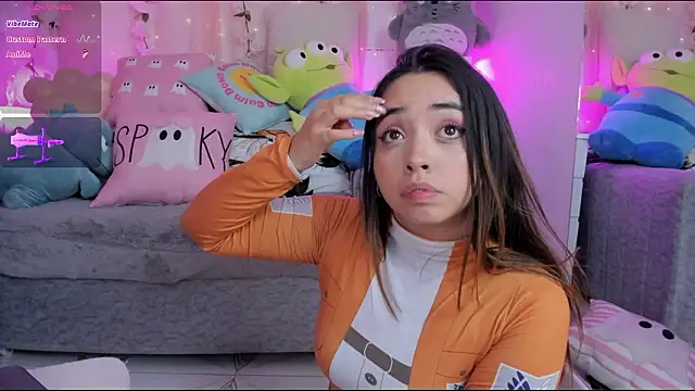 Czat XXX na żywo – _dayana_miler