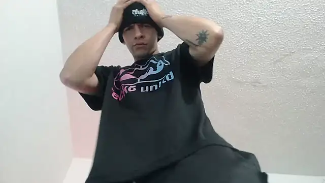 Thomasjons_ Chat XXX in diretta